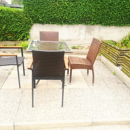 Ferienhaus Small House In