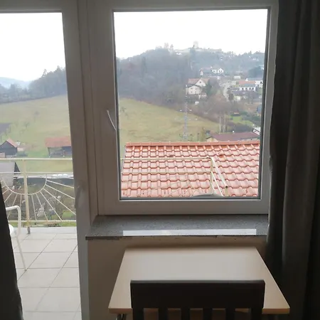 Small House In Дом отдыха Целе