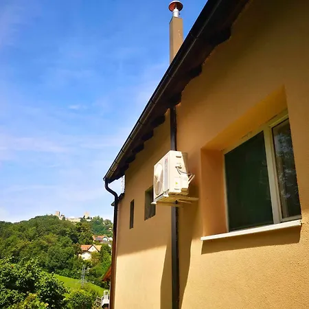 בית נופש Small House In