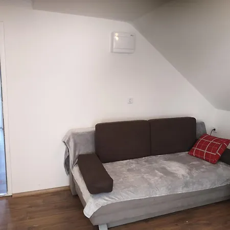 בית נופש Small House In *