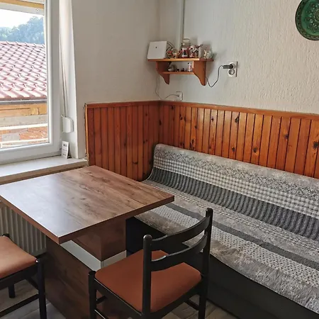 בית נופש Small House In