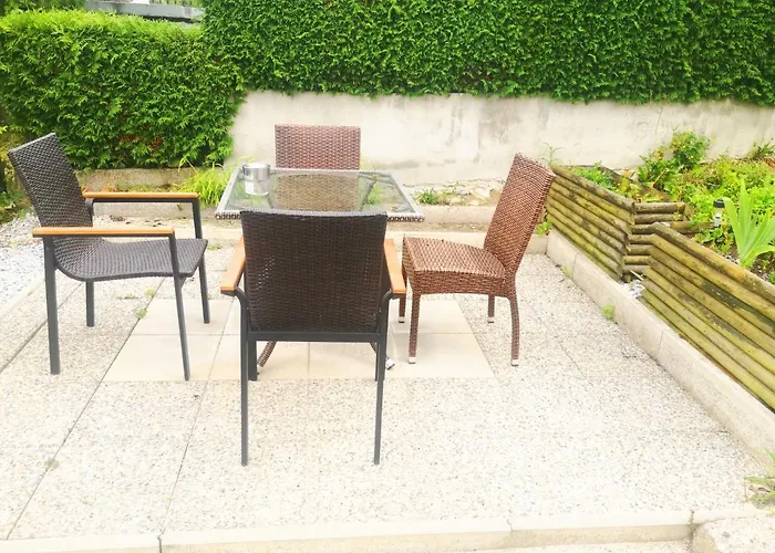 펜션 Small House In