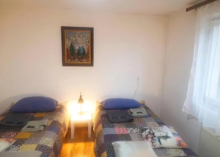 Small House In 펜션 첼레