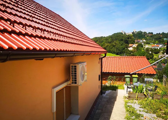 펜션 Small House In 첼레