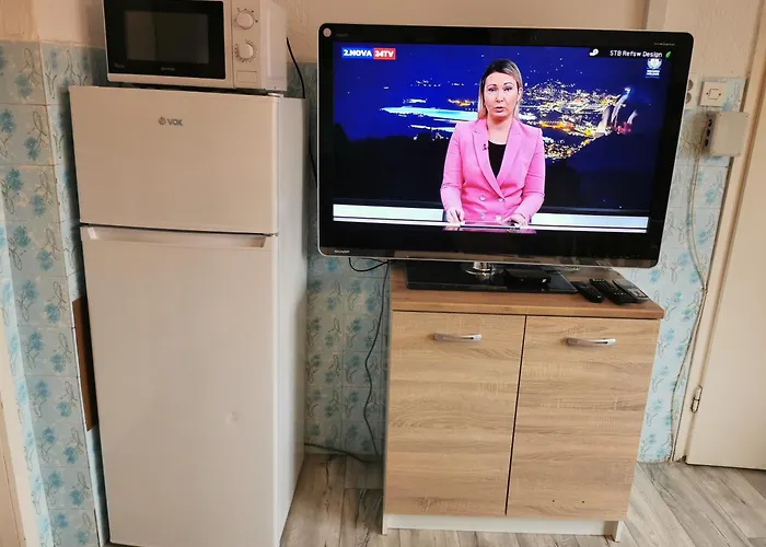 Small House In 첼레